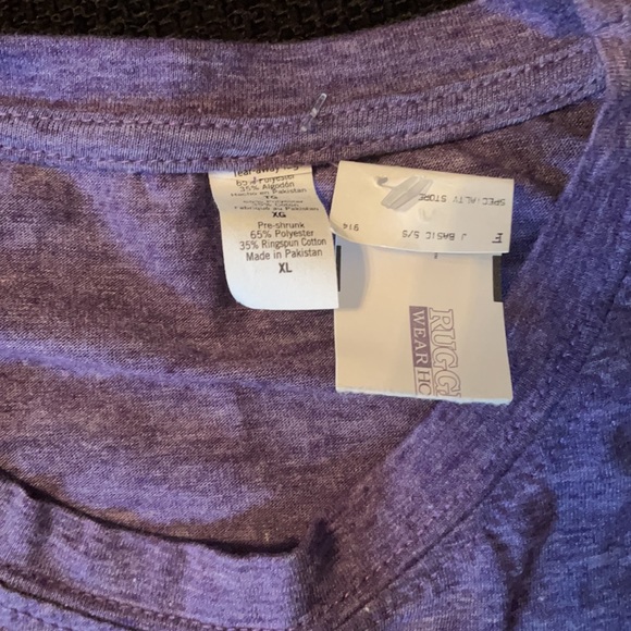 Selfie tshirt. Size xl. NWT. - Picture 3 of 4